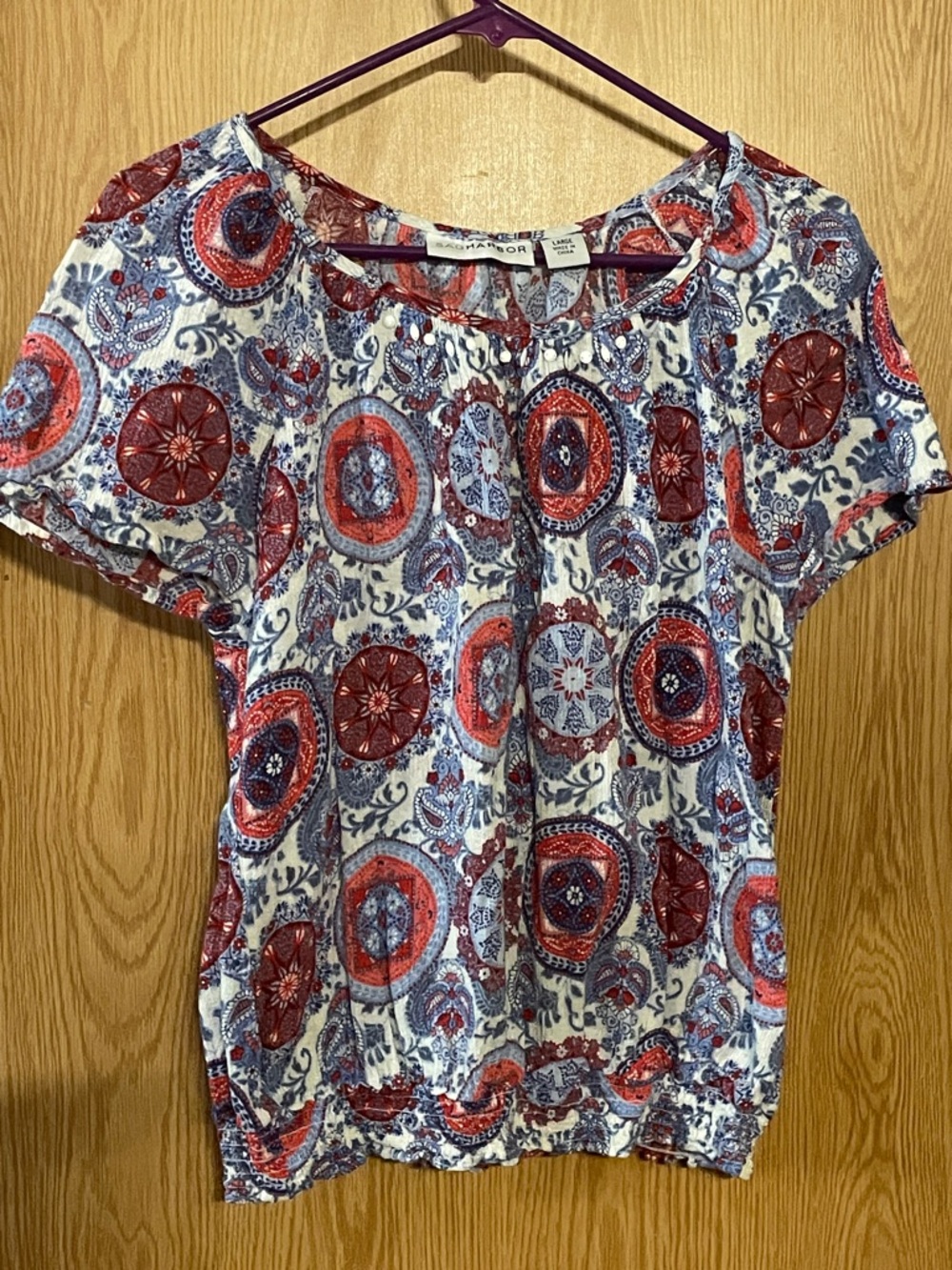 Sag Harbor White Top with Red and Blue Medallion Print